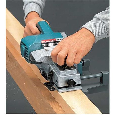 Cepillo-electrico-1100-Makita-1