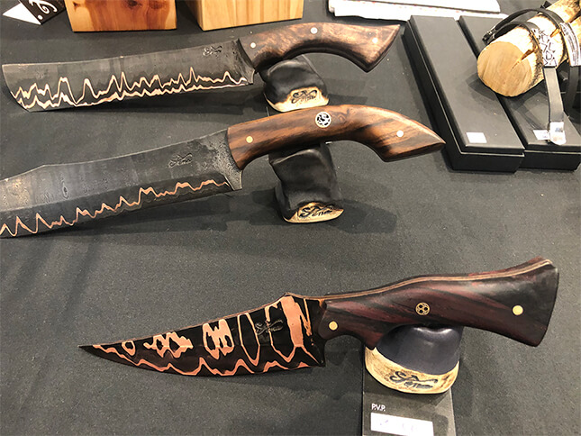El arte de la cuchilleria y el afilado 3 cuchillos color cobre
