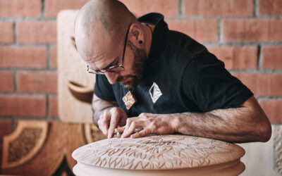 Bernat Mercader, un artesano de la madera a ritmo de breaking